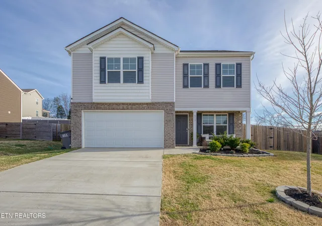 Homes for sale in Maryville, TN | 313 Holliwell Chase Ln, Maryville, TN 37804 | MLS# 1341526