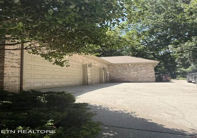5th image of 1817 Peppertree Dr, Alcoa, TN 37701 | MLS# 1346439