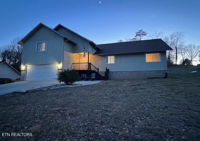 Photo 3 of Single family home for sale at 124 Mohawk Tr, La Follette, TN 37766 | MLS# 1341443 | Listing updated on 2026-08-18