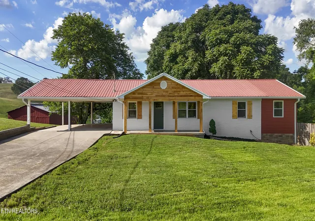 Homes for sale in Rutledge, TN | 7288 Lakeshore Dr, Rutledge, TN 37861 | MLS# 1342079