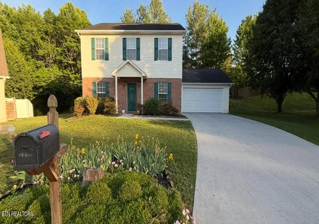 Photo 1 of Single family home for sale at 6328 Beehive Ln, Knoxville, TN 37923 | MLS# 1341909 | Listing updated on 2026-09-14