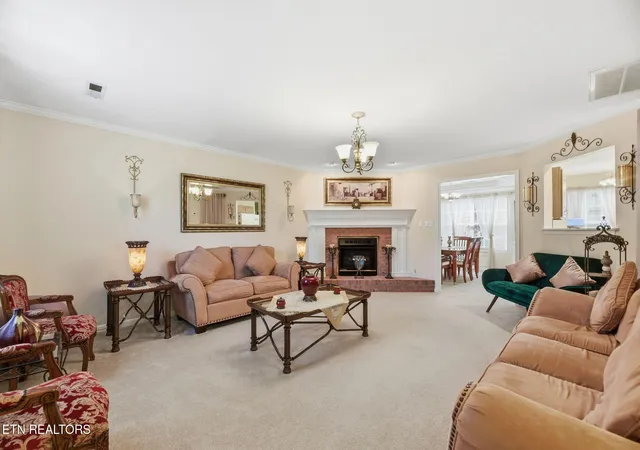 Photo 3 of Single family home for sale at 6328 Beehive Ln, Knoxville, TN 37923 | MLS# 1341909 | Listing updated on 2026-09-14