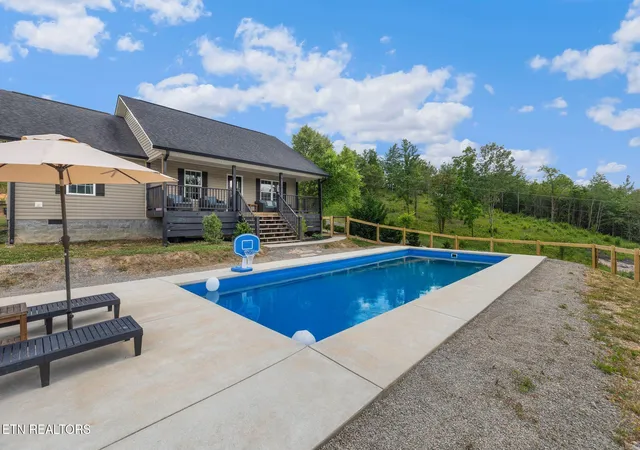 Homes for sale in Dunlap, TN | 331 Hardin Rd, Dunlap, TN 37327 | MLS# 1341538