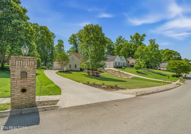 Homes for sale in Lenoir City, TN | 680 Oak Chase Blvd, Lenoir City, TN 37772 | MLS# 1341621