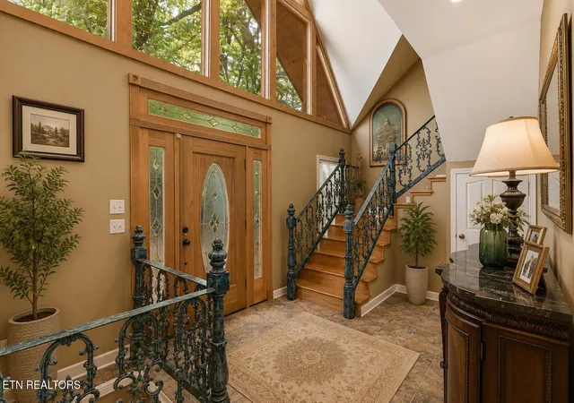 Photo 3 of Single family home for sale at 201 Clear Point Ln, Pigeon Forge, TN 37863 | MLS# 1343767 | Listing updated on 2026-09-04