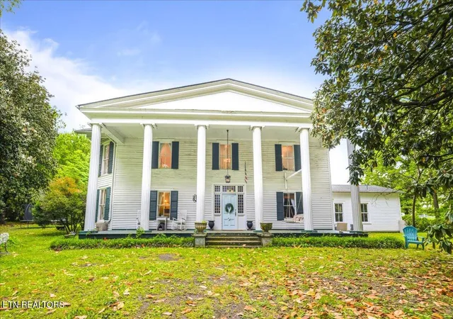 Homes for sale in Oliver Springs, TN | 104 Morgan St, Oliver Springs, TN 37840 | MLS# 1341629