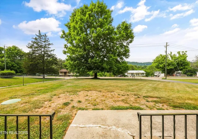 5th image of 5524 Carter Rd, Knoxville, TN 37918 | MLS# 1341768