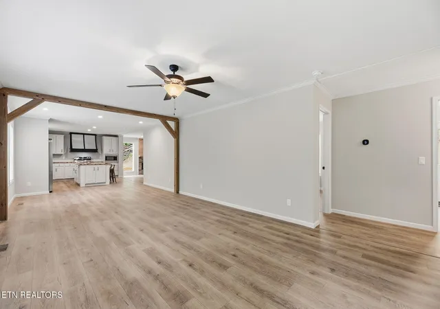 Photo 3 of Single family home for sale at 283 Farmers Holw Rd, Clinton, TN 37716 | MLS# 1341645 | Listing updated on 2026-09-30