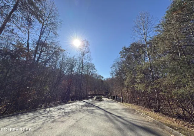 Photo 3 of Sale Pending at 322 Enclave Way, Kingston, TN 37763 | MLS# 1341613 | Listing updated on 2026-05-20