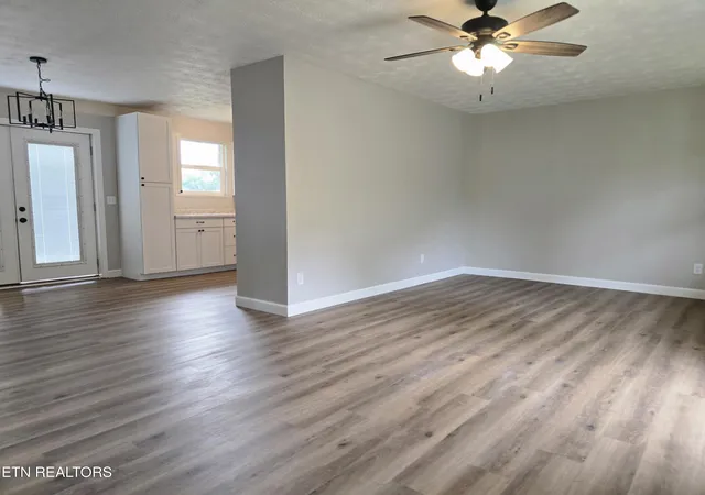 Homes for sale in Harrogate, TN | 281 Parliament Rd, Harrogate, TN 37752 | MLS# 1341684