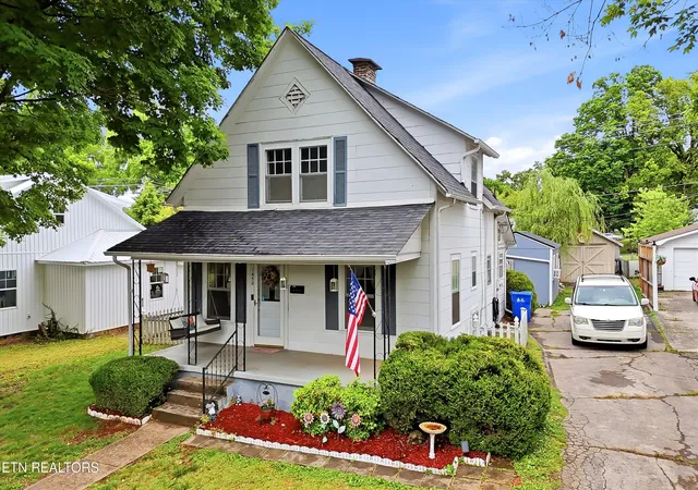 2nd image of 1450 Dalton St, Alcoa, TN 37701 | MLS# 1341676