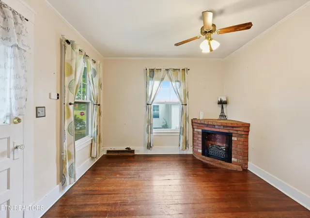 Photo 3 of Sale Pending at 1450 Dalton St, Alcoa, TN 37701 | MLS# 1341676 | Listing updated on 2026-10-02