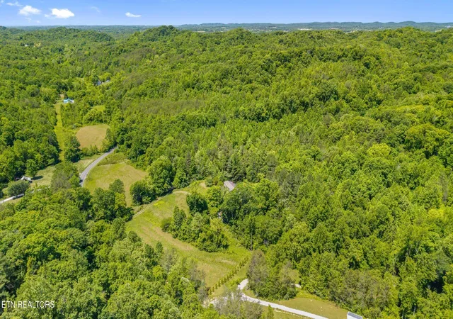 4th image of Old Chilhowee Tract 1 Rd, Seymour, TN 37865 | MLS# 1342114