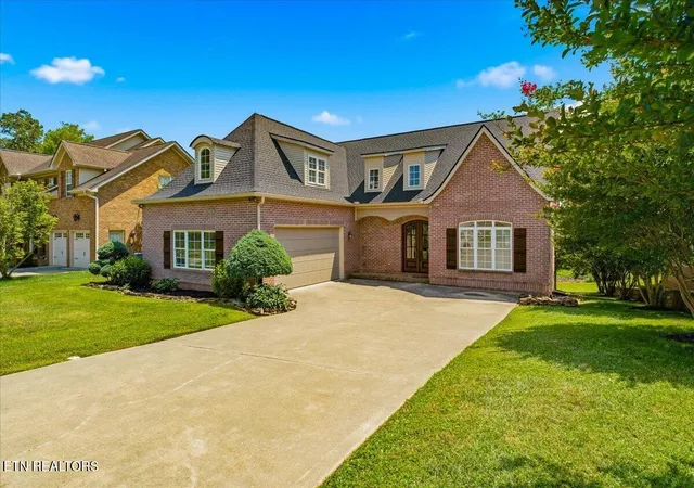 Photo 2 of Single family home for sale at 1076 Britts Dr, Lenoir City, TN 37772 | MLS# 1344386 | Listing updated on 2026-09-09