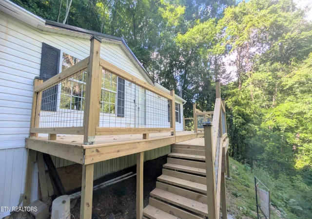 Photo 3 of Sale Pending at 1347 Gnatty Branch Rd, Sevierville, TN 37876 | MLS# 1342334 | Listing updated on 2026-07-17