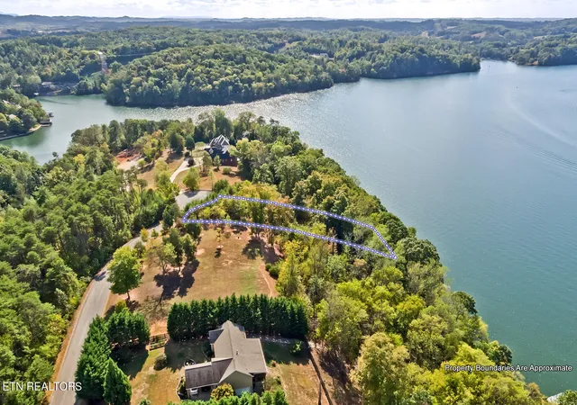 Homes for sale in Friendsville, TN | 170 Bluffton Rd, Friendsville, TN 37737 | MLS# 1342061