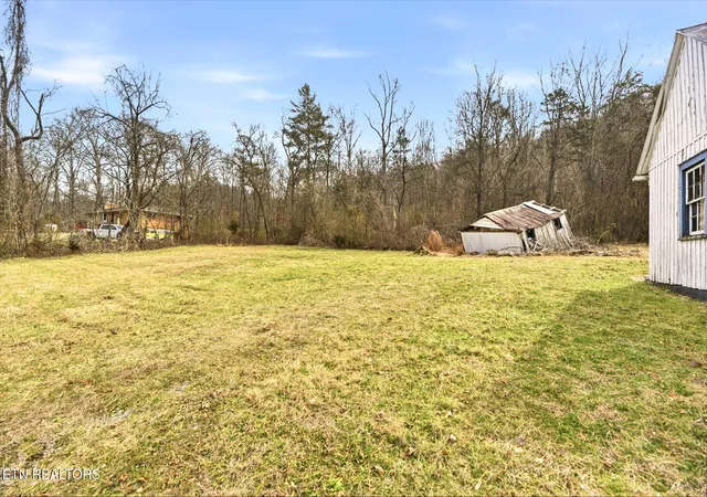 Photo 3 of Sale Pending at 2942 Miller Rd, Powell, TN 37849 | MLS# 1342109 | Listing updated on 2026-08-02
