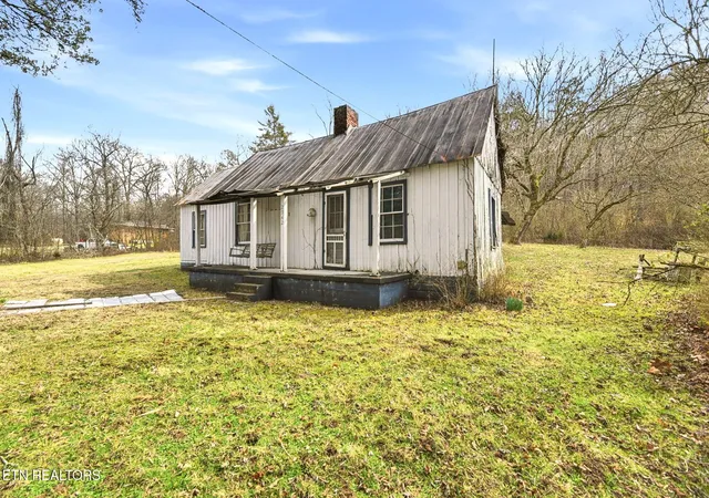Photo 4 of Sale Pending at 2942 Miller Rd, Powell, TN 37849 | MLS# 1342109 | Listing updated on 2026-08-02