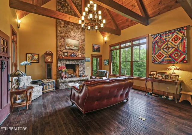 4th image of 402 Charit Tr, Jamestown, TN 38556 | MLS# 1342131