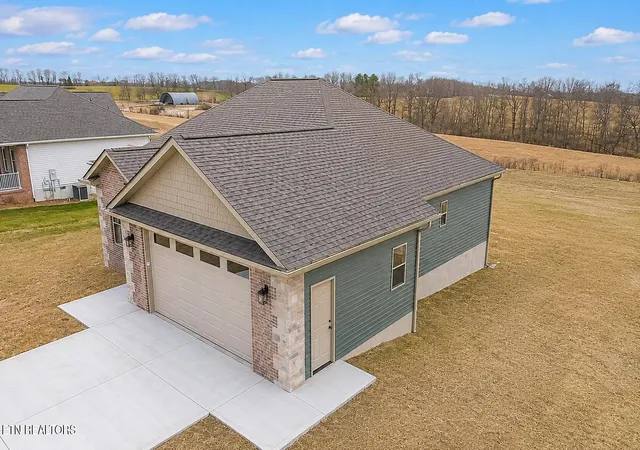 2nd image of 231 Tuttle Ln, Crossville, TN 38571 | MLS# 1342125