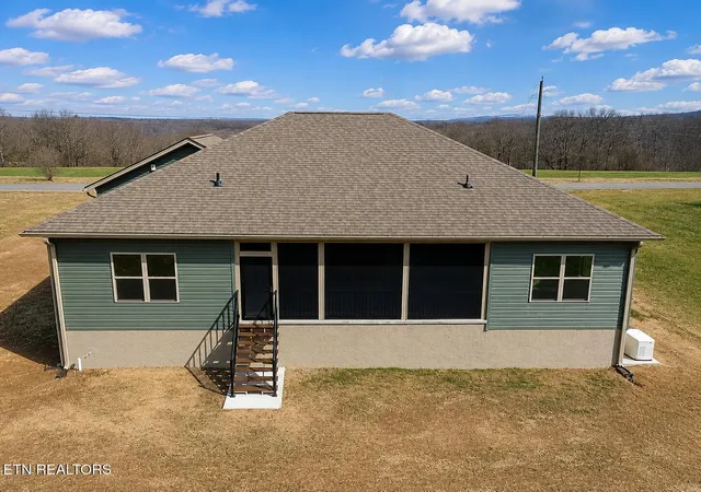 5th image of 231 Tuttle Ln, Crossville, TN 38571 | MLS# 1342125