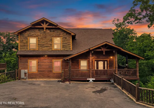 Homes for sale in Pigeon Forge, TN | 452 Alpine Mountain Wy, Pigeon Forge, TN 37863 | MLS# 1342830