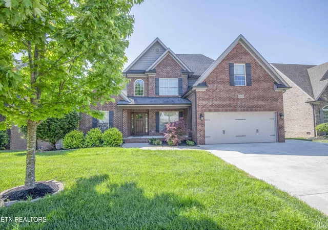 Homes for sale in Knoxville, TN | 12032 Poplar Meadow Ln, Knoxville, TN 37932 | MLS# 1342286