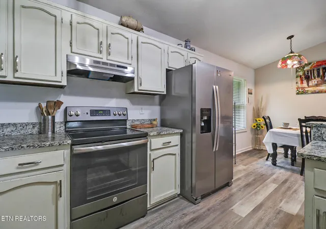 Photo 3 of Single family home for sale at 8424 Cherokee Tr, Crossville, TN 38572 | MLS# 1342263 | Listing updated on 2026-10-01