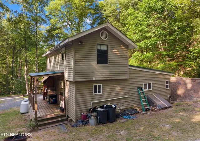 Photo 3 of Single family home for sale at 1053 Reagan Springs Rd, Seymour, TN 37865 | MLS# 1342236 | Listing updated on 2026-10-03