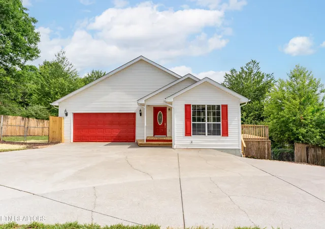 1st image of 6125 Bingham Ln, Maryville, TN 37801 | MLS# 1342311