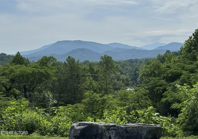 32nd image of 223 Bishops Cap Cir #102, Townsend, TN 37882 | MLS# 1342812