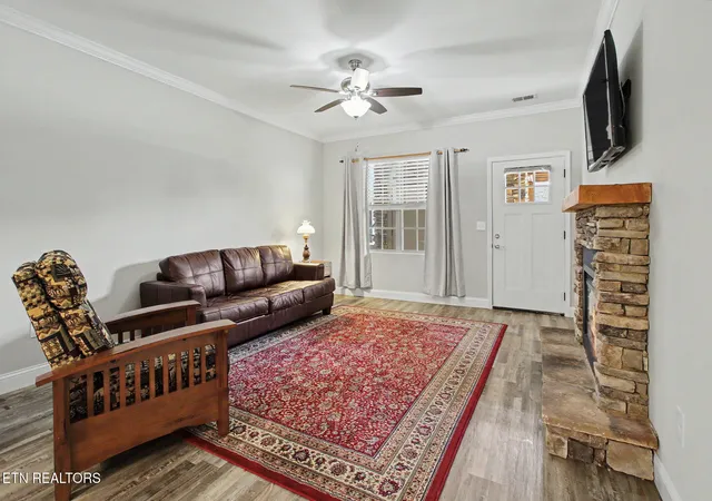 4th image of 223 Bishops Cap Cir #102, Townsend, TN 37882 | MLS# 1342812