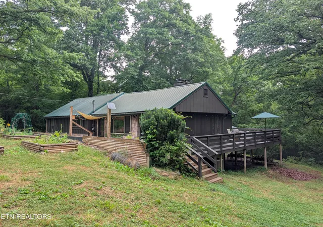 Photo 1 of Single family home for sale at 4718 Sevierville Pike, Knoxville, TN 37920 | MLS# 1344500 | Listing updated on 2026-09-17