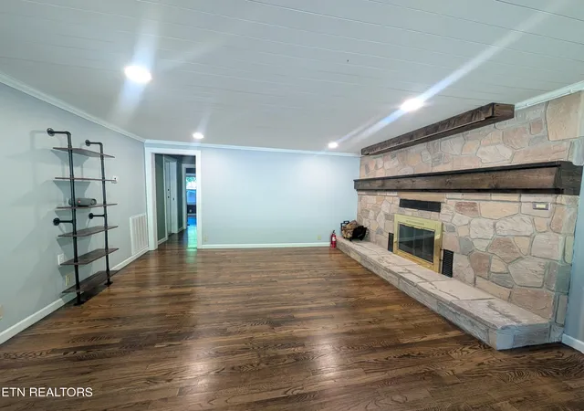 Photo 3 of Single family home for sale at 4718 Sevierville Pike, Knoxville, TN 37920 | MLS# 1344500 | Listing updated on 2026-09-17