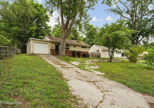 4th image of 2329 Peachtree St, Knoxville, TN 37920 | MLS# 1343337