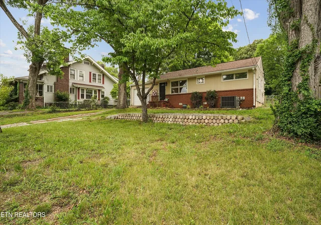 5th image of 2329 Peachtree St, Knoxville, TN 37920 | MLS# 1343337
