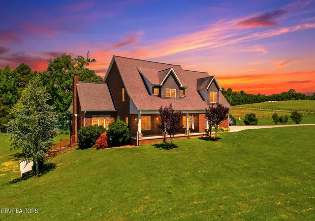 Homes for sale in Dandridge, TN | 3068 Beecarter Rd, Dandridge, TN 37725 | MLS# 1342612