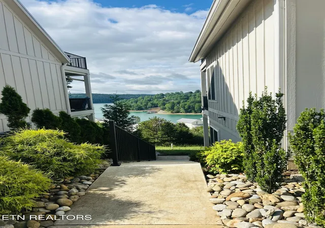 Homes for sale in La Follette, TN | 134 E Harbor View Ln #B, La Follette, TN 37766 | MLS# 1342483