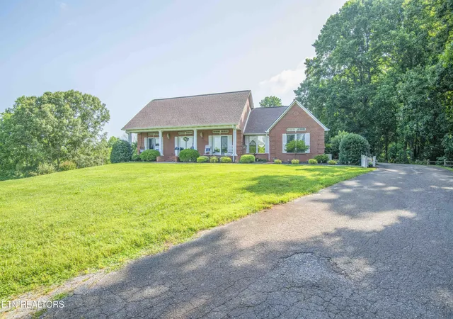 2nd image of 630 Kenny Brook Ln, Greenback, TN 37742 | MLS# 1342497