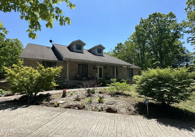2nd image of 3643 S York Hwy, Jamestown, TN 38556 | MLS# 1342524