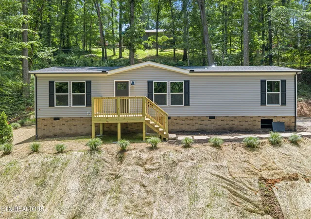 Homes for sale in Rocky Top, TN | 206 Cumberland View Est Rd, Rocky Top, TN 37769 | MLS# 1342981