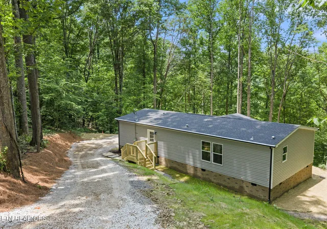 4th image of 206 Cumberland View Est Rd, Rocky Top, TN 37769 | MLS# 1342981