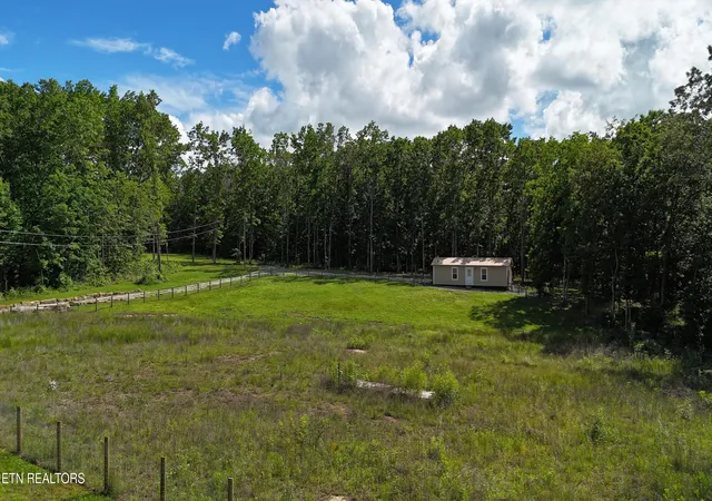 2nd image of 851 Little Hurricane Ln, Monterey, TN 38574 | MLS# 1342694
