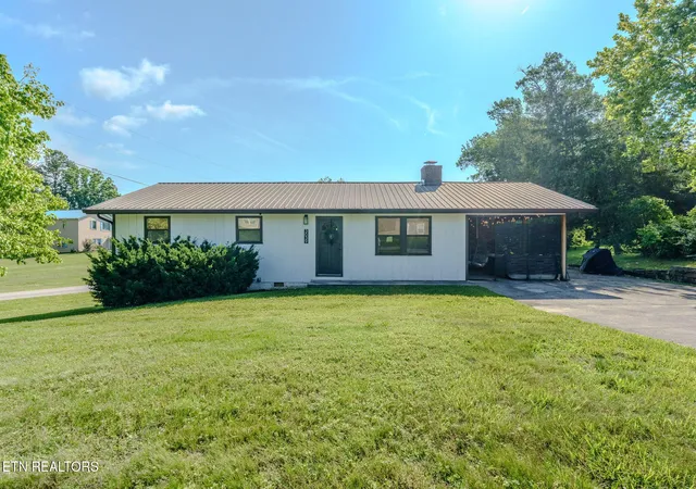 Photo 2 of Single family home for sale at 3039 Lona Dr, Sevierville, TN 37862 | MLS# 1344447 | Listing updated on 2026-07-03