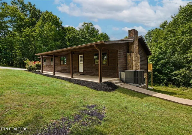 Homes for sale in Riceville, TN | 132 County Road 721, Riceville, TN 37370 | MLS# 1344757