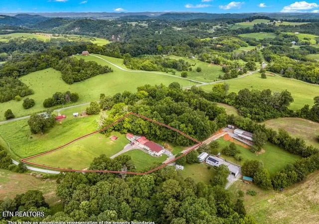 Photo 3 of Sale Pending at 875 Mallard Way, Parrottsville, TN 37843 | MLS# 1342551 | Listing updated on 2026-09-28