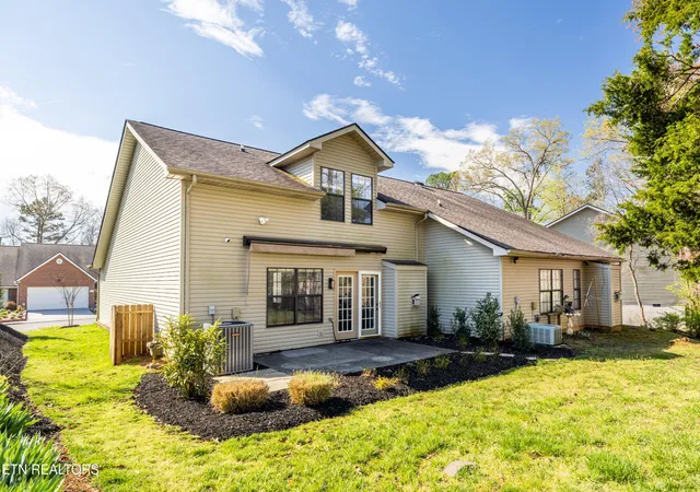 Photo 2 of Condo for sale at 8411 Ivy Green Way, Knoxville, TN 37919 | MLS# 1346119 | Listing updated on 2026-06-27