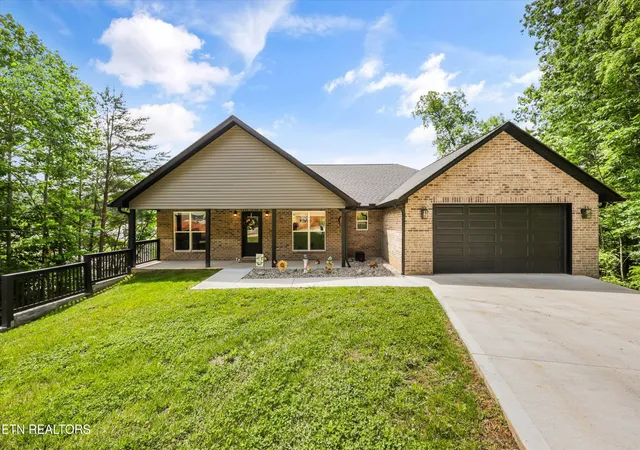 Homes for sale in Maynardville, TN | 375 Signet Ln, Maynardville, TN 37807 | MLS# 1347085