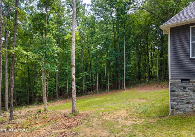 Homes for sale in Monterey, TN | 617 Icy Cove Tr, Monterey, TN 38574 | MLS# 1342754