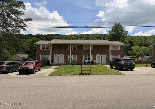 2nd image of 2828 Ne Colt Dr, Knoxville, TN 37918 | MLS# 1343358